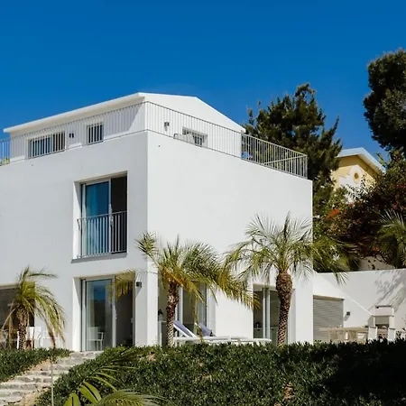 Guest house Guestready - A Delightful In Porto Santo Porto Santo